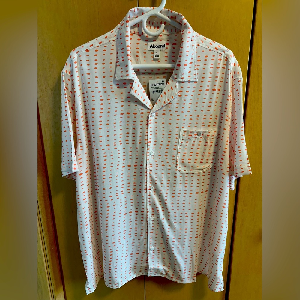 Nordstrom Abound brand Coral Pebbles Button-Down Shirt - NWT